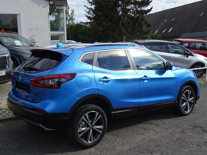 Nissan Qashqai Diesel 1.7 dCi ALL-MODE 4x4i N-CON.