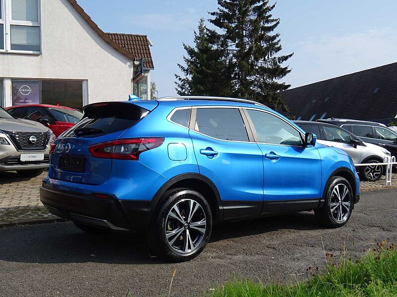 Nissan Qashqai 1.3 DIG-T N-CONNECTA