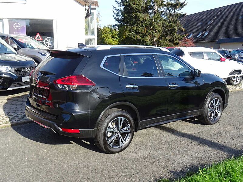 Nissan X-TRAIL 1,3 DIG-T DCT N-CONNECTA