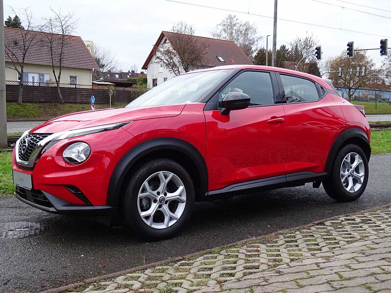 Nissan Juke 1.0 DIG-T DCT N-Connecta m. WinterP